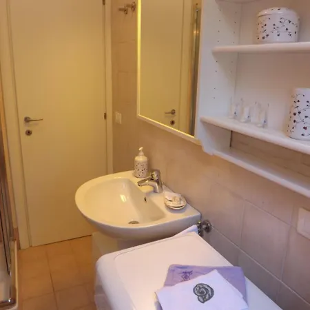 Villa Orchid Villas With Pool Perledo